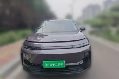 Leapmotor B10