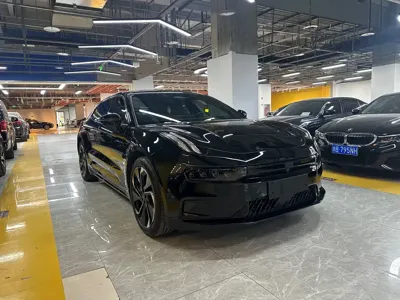 Zeekr 001