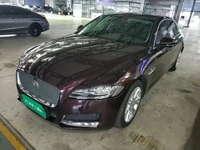 Jaguar XFL