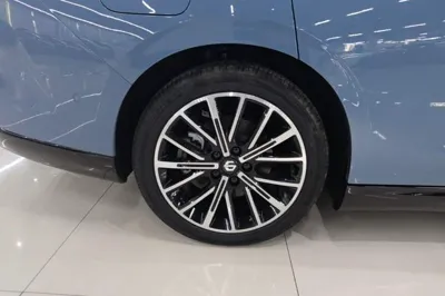 Leapmotor B01