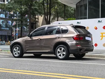 BMW X5 (Import)