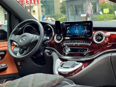 Mercedes-Benz V-Class