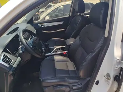 Geely Vision X6