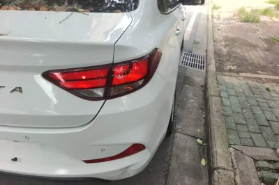 Hyundai Celesta