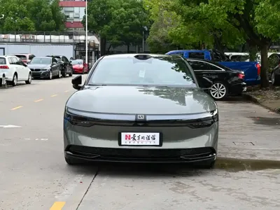 Zeekr 007