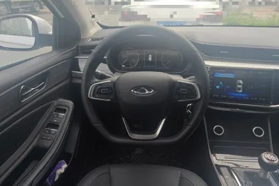 Chery Arrizo 5