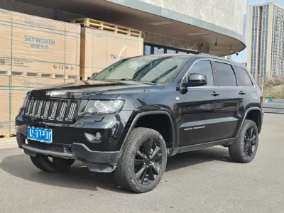 Jeep Grand Cherokee (Import)