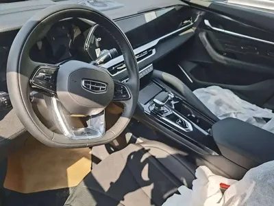 Geely Xingyue L