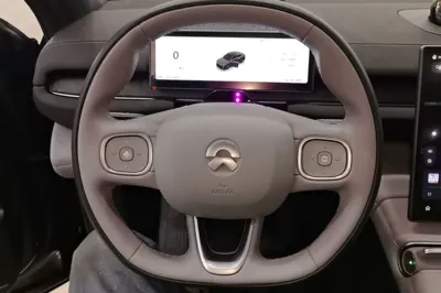 Nio EC6
