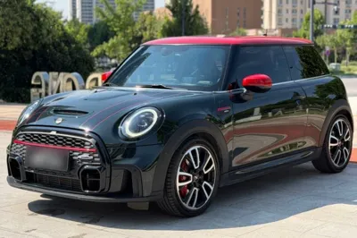 MINI JCW