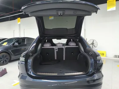 Nio EC6