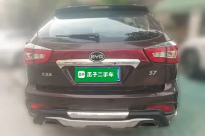 BYD S7