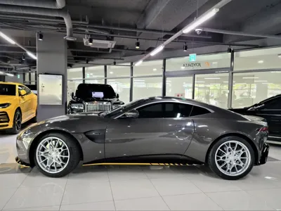 Astonmartin Vantage