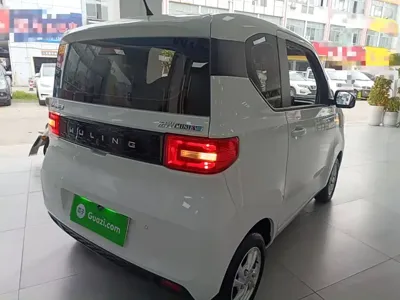 Wuling MINIEV