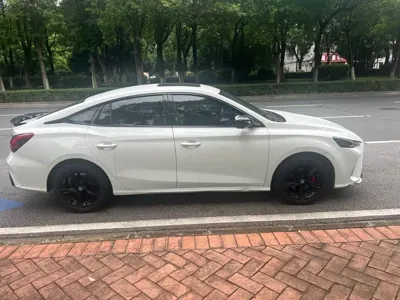 MG MG5 Scorpio
