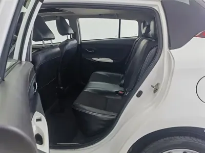 Toyota Yaris L