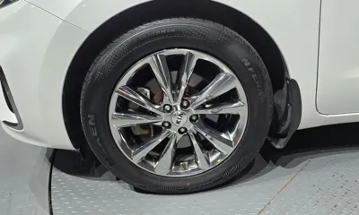Kia Canival