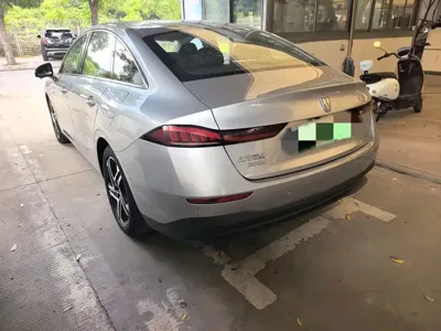 Roewe D7