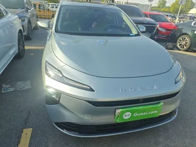 Roewe D6