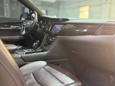 Cadillac XT6