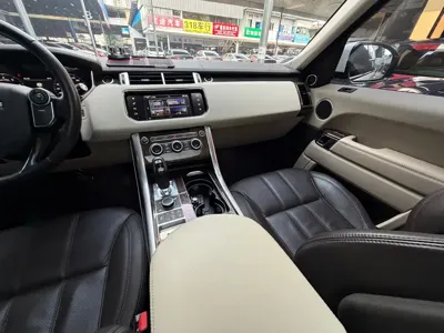 Land Rover Sport