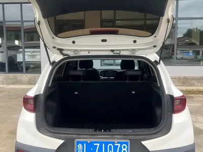 Kia KX1