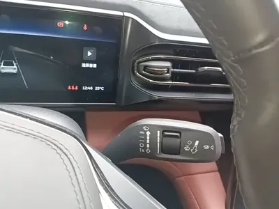 Nio EC6