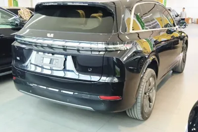 Li Auto L7