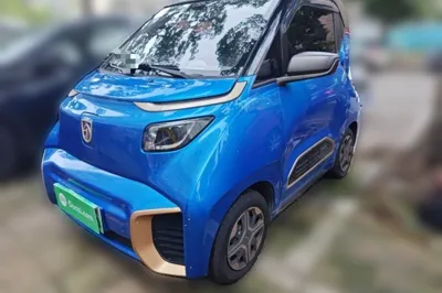 Baojun E200