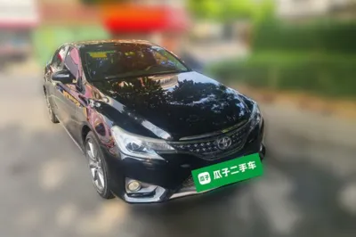 Toyota Reiz