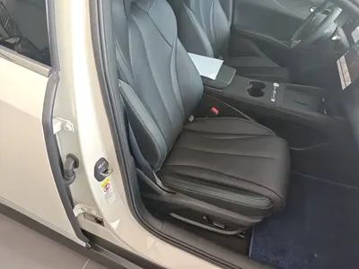 BYD 海豹06
