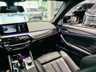 BMW 5 Series (Import)