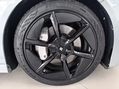 Hyper GT