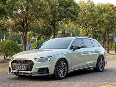 Audi A4 (Import)