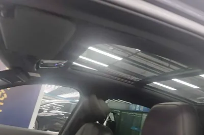 Nio ES8