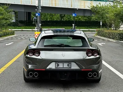 Ferrari GTC4Lusso