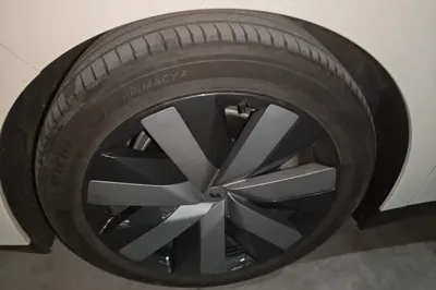 Li Auto Li Auto i6