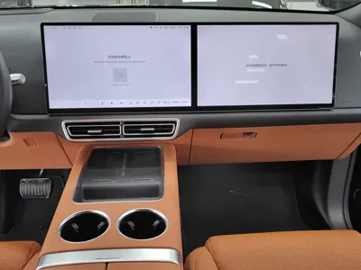 Li Auto Li L8