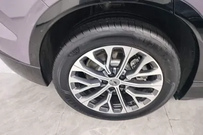 Nio EC6