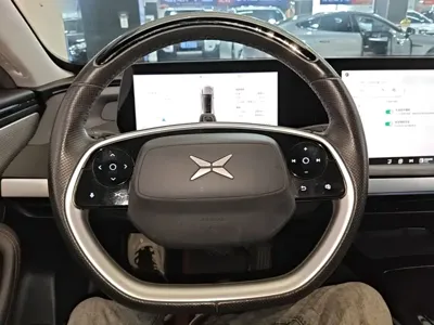 Xpeng P7