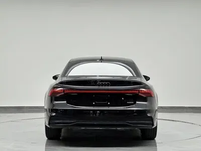 Audi A7L
