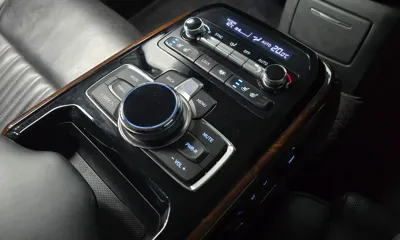 Genesis EQ900