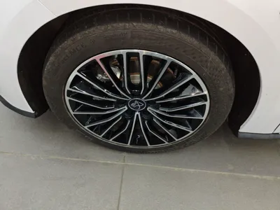 BYD Han