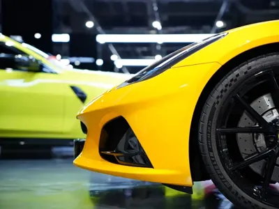Lotus Emira
