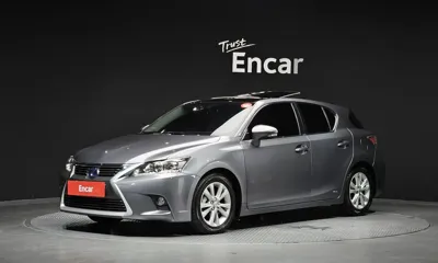 Lexus CT200h
