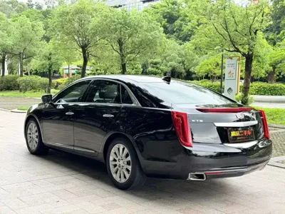 Cadillac XTS