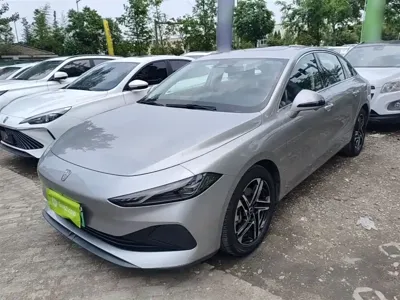 Roewe D7