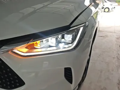 BYD e2