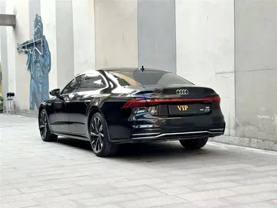 Audi A7L