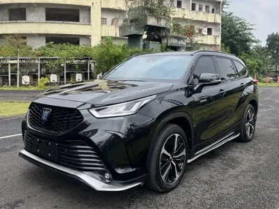 Toyota Crown Kluger